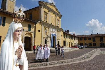 Madonna Pellegrina Fatima